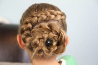 /album/modasuicapellifabiopellicore/acconciature-bambina-per-scuola-jpg/